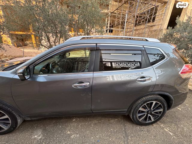 ניסאן אקס טרייל