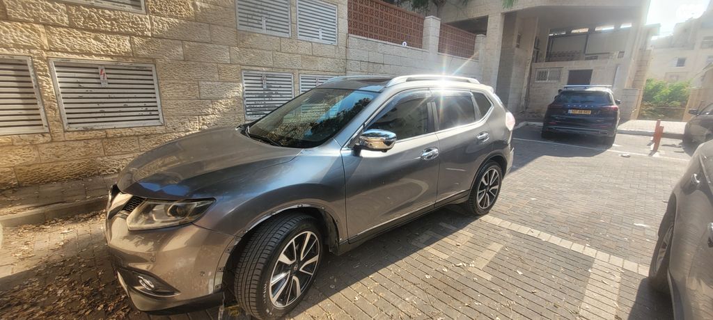 מודעת רכב ניסאן אקס טרייל