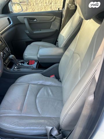 שברולט טראוורס