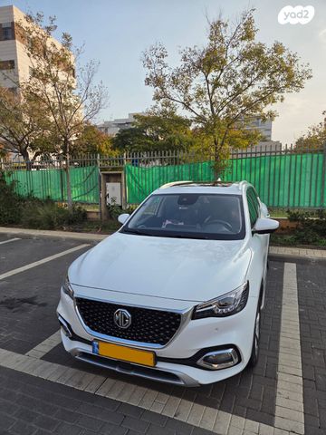 אם ג'י EHS PHEV