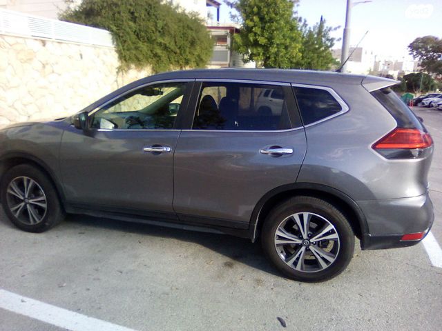 מודעת רכב ניסאן אקס טרייל