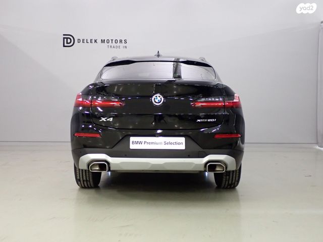 ב מ וו X4