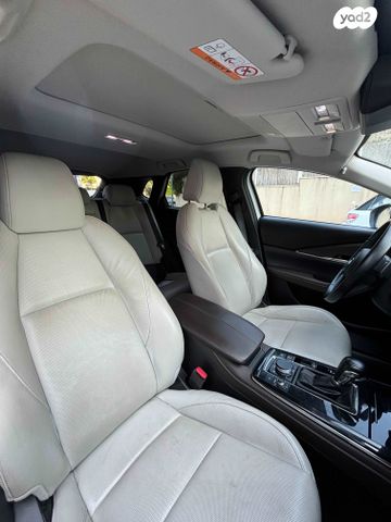 מאזדה CX-30