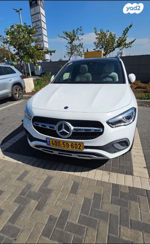 מודעת רכב מרצדס-בנץ GLA