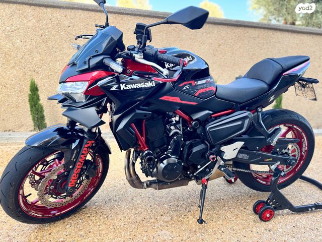 קאוואסאקי Z650