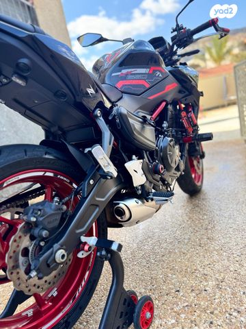 מודעת רכב קאוואסאקי Z650