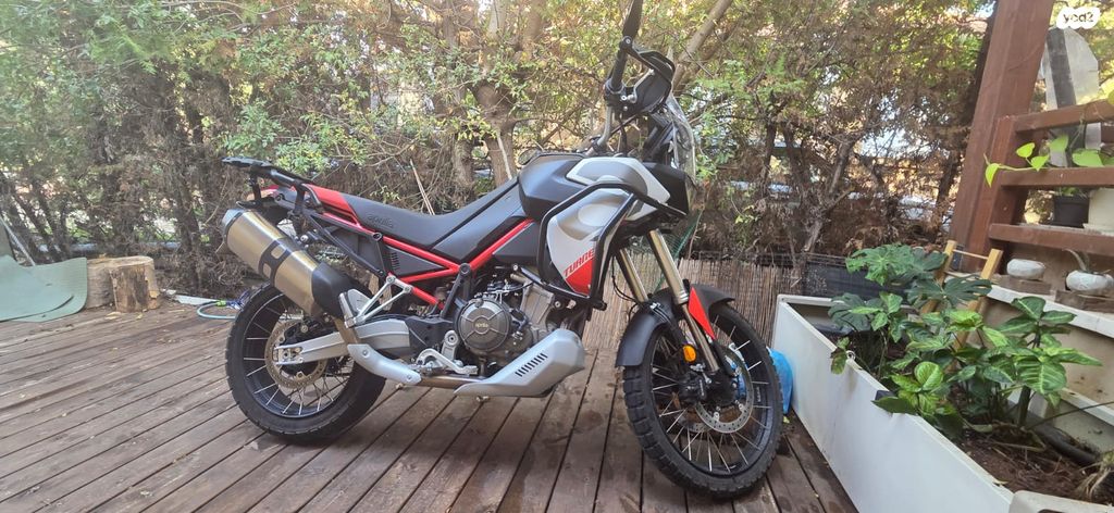מודעת רכב אפריליה Aprilia Tuareg 660
