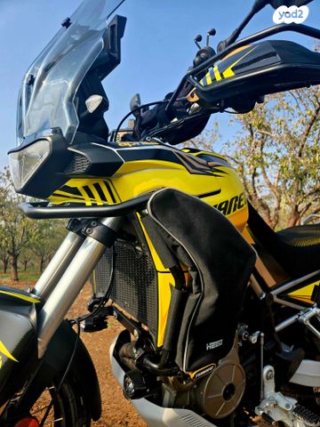 אפריליה Aprilia Tuareg 660