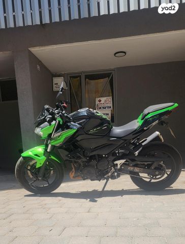 קאוואסאקי Z400