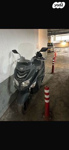 מודעת רכב סאן יאנג ג'וי רייד 200