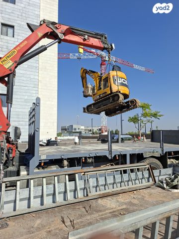 מודעת רכב דאף