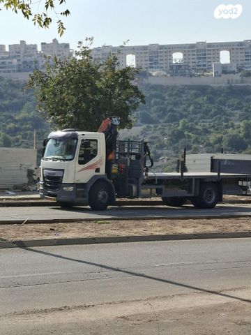 מודעת רכב דאף