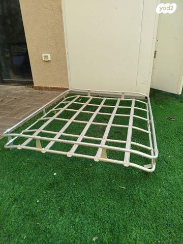 feedItemObj.data.row_1