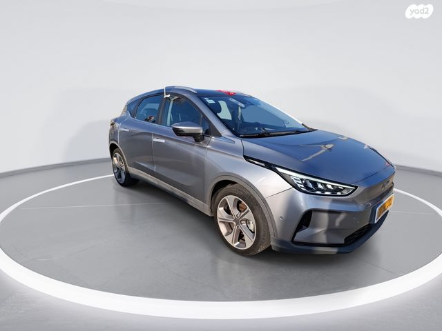 מודעת רכב ג׳ילי Geometry C