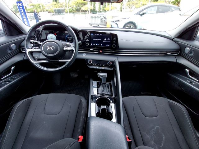 יונדאי אלנטרה