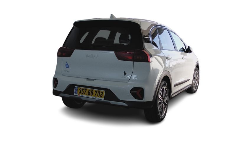 קיה נירו פלוס