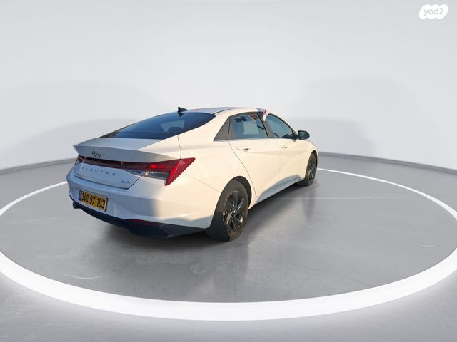 יונדאי אלנטרה