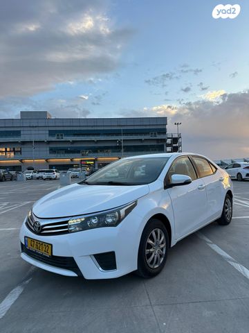 מודעת רכב טויוטה קורולה