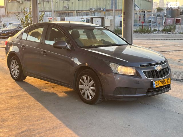 שברולט קרוז