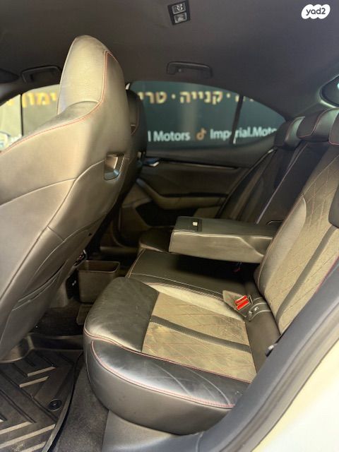 סקודה אוקטביה