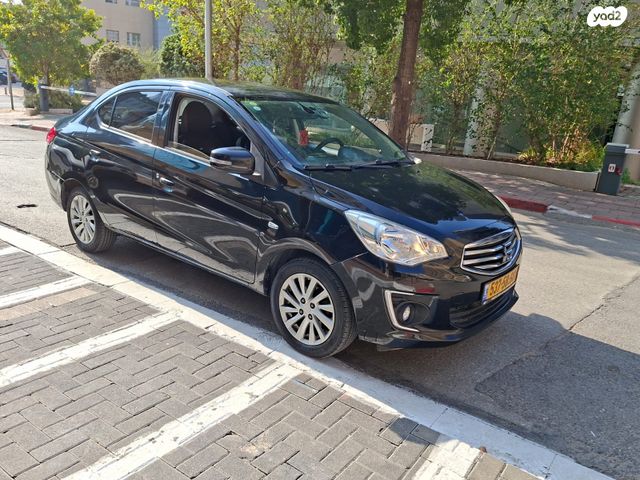 מודעת רכב מיצובישי אטראז'