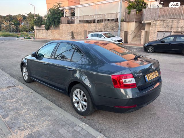 סקודה אוקטביה 