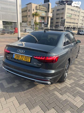 אאודי A4