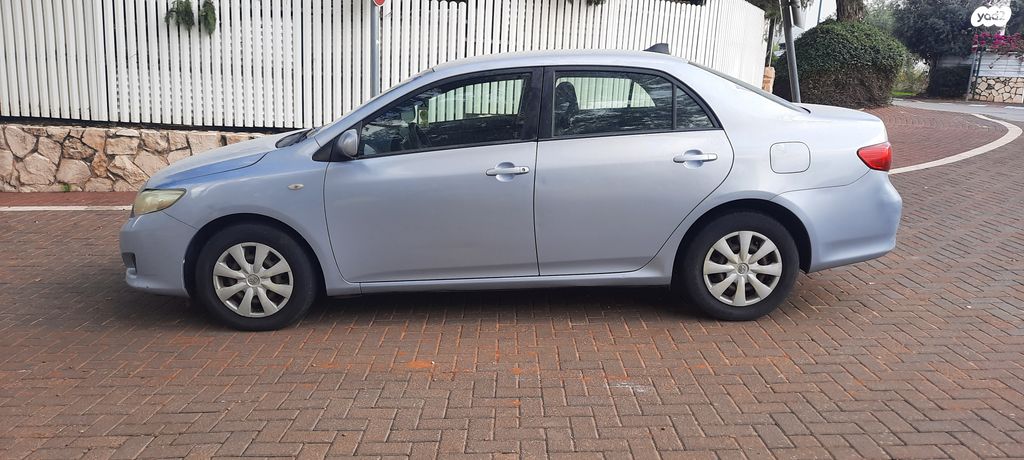 טויוטה קורולה