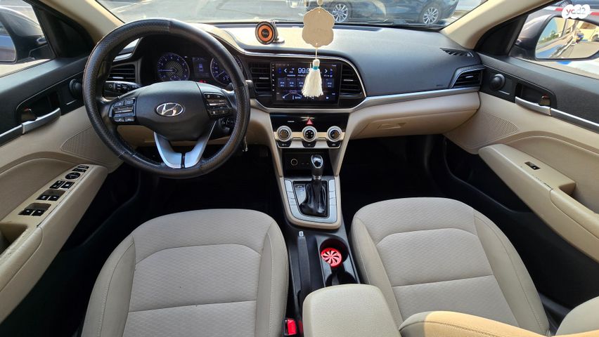 יונדאי אלנטרה