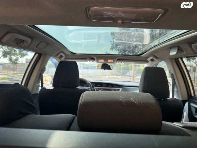 טויוטה אוריס