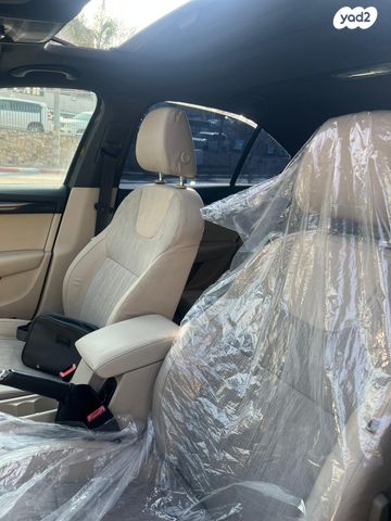 סקודה אוקטביה