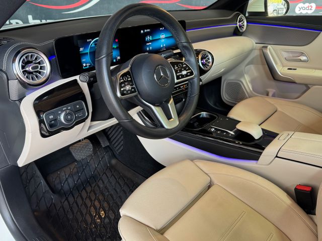 מרצדס-בנץ CLA