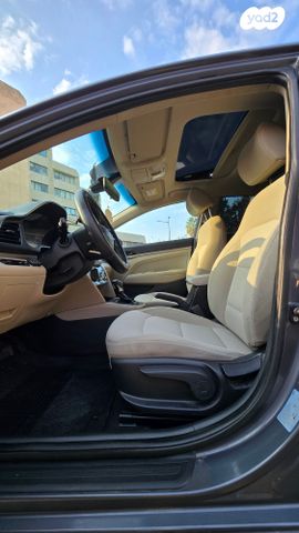 יונדאי אלנטרה