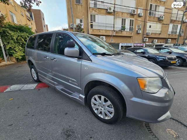 קרייזלר גראנד וויאג'ר