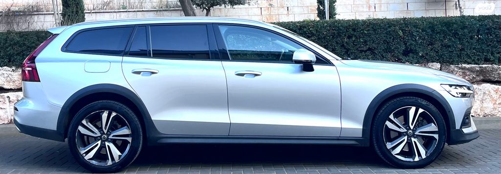 וולוו V60