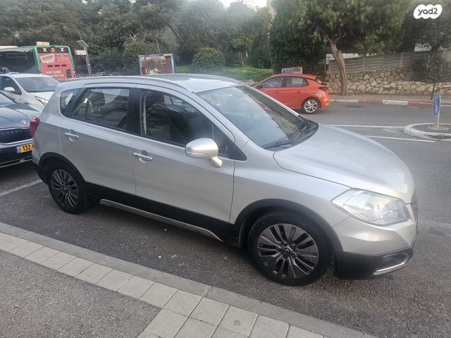 סוזוקי קרוסאובר