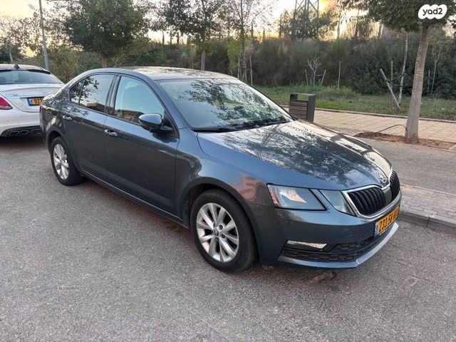 סקודה אוקטביה 