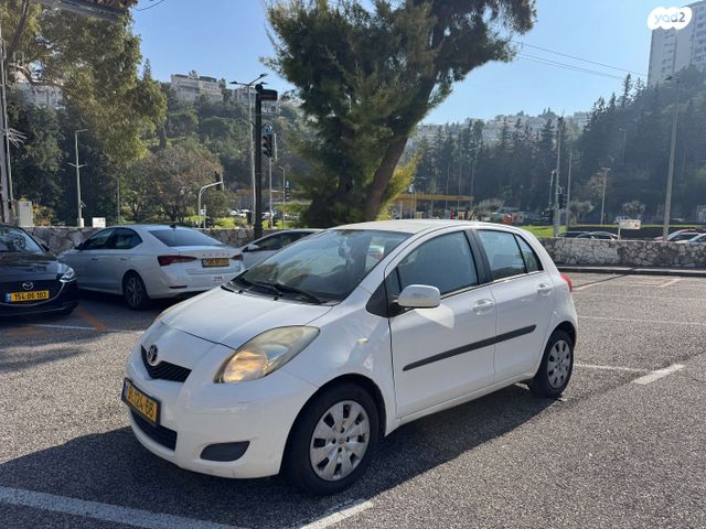 מודעת רכב טויוטה יאריס