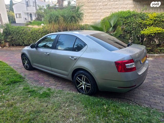 סקודה אוקטביה 