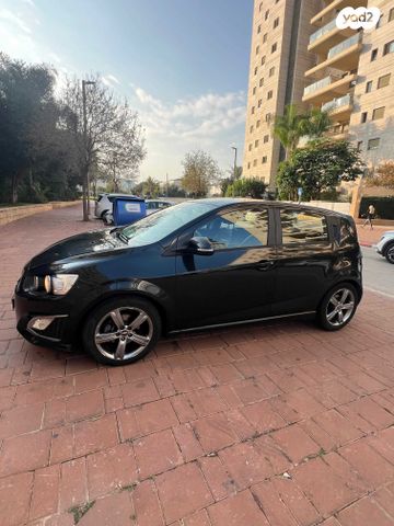 שברולט סוניק