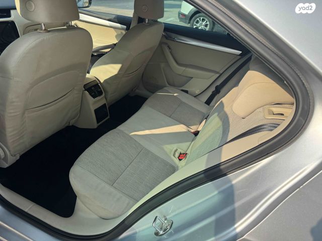 סקודה אוקטביה