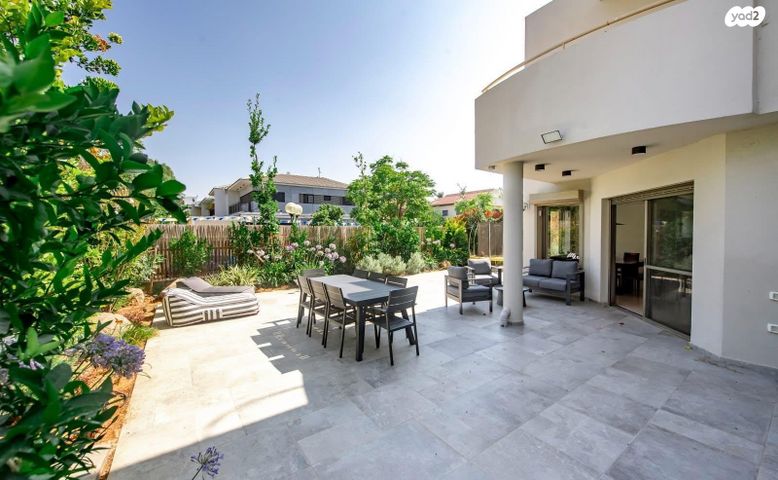 בית פרטי/ קוטג', איזמרגד 2, גרין פארק שיכון עובדים, הוד השרון