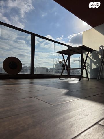 שדרות ירושלים 50