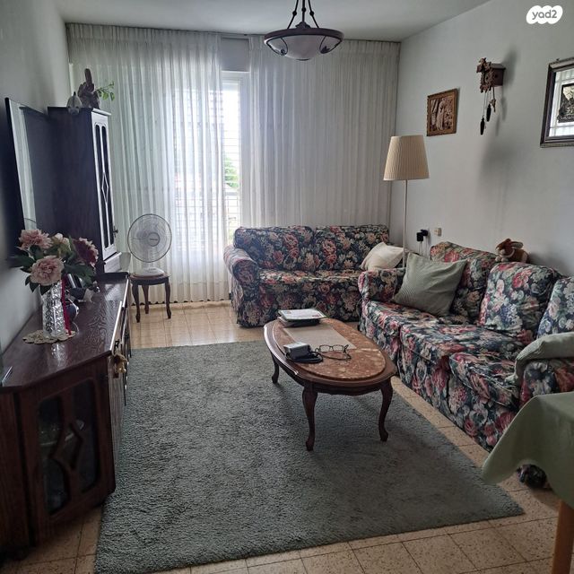 דירה, זלמן שניאור 41, קרית נורדאו, נתניה