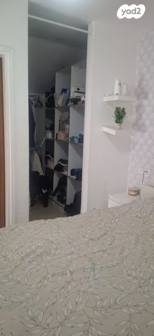 דופלקס, שדרות אדם 64, גבע בנימין, אדם - גבע בנימין