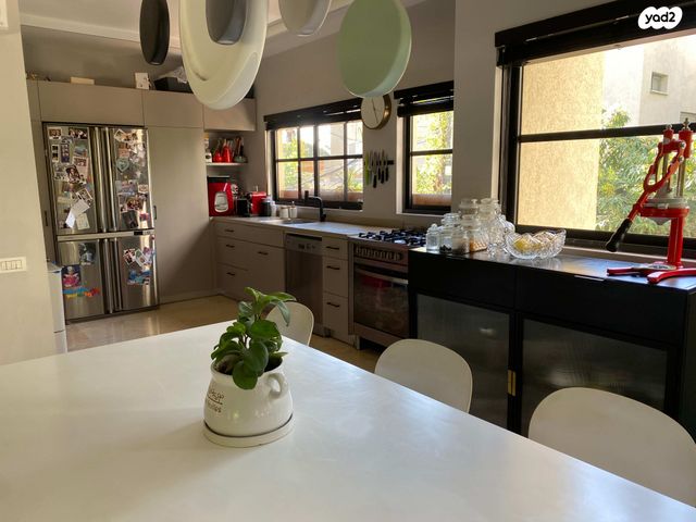 בית פרטי/ קוטג', פתחיה מרגנשבורג 9, רביבים, תל אביב יפו