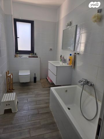 דופלקס, יהורם גאון 7, גבעת זמר, חיפה