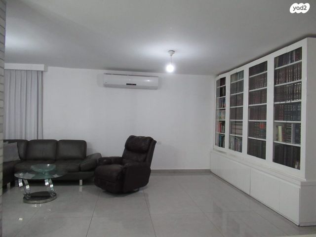 דירה, הרב יצחק נסים 104, נווה ים, אשקלון