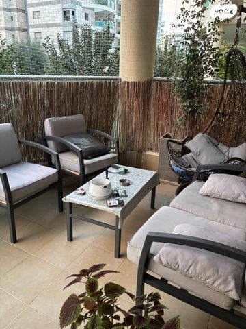 שדרות המעפילים 10