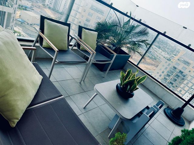 דירה, יונתן רטוש 3, פסגות אפק, ראש העין